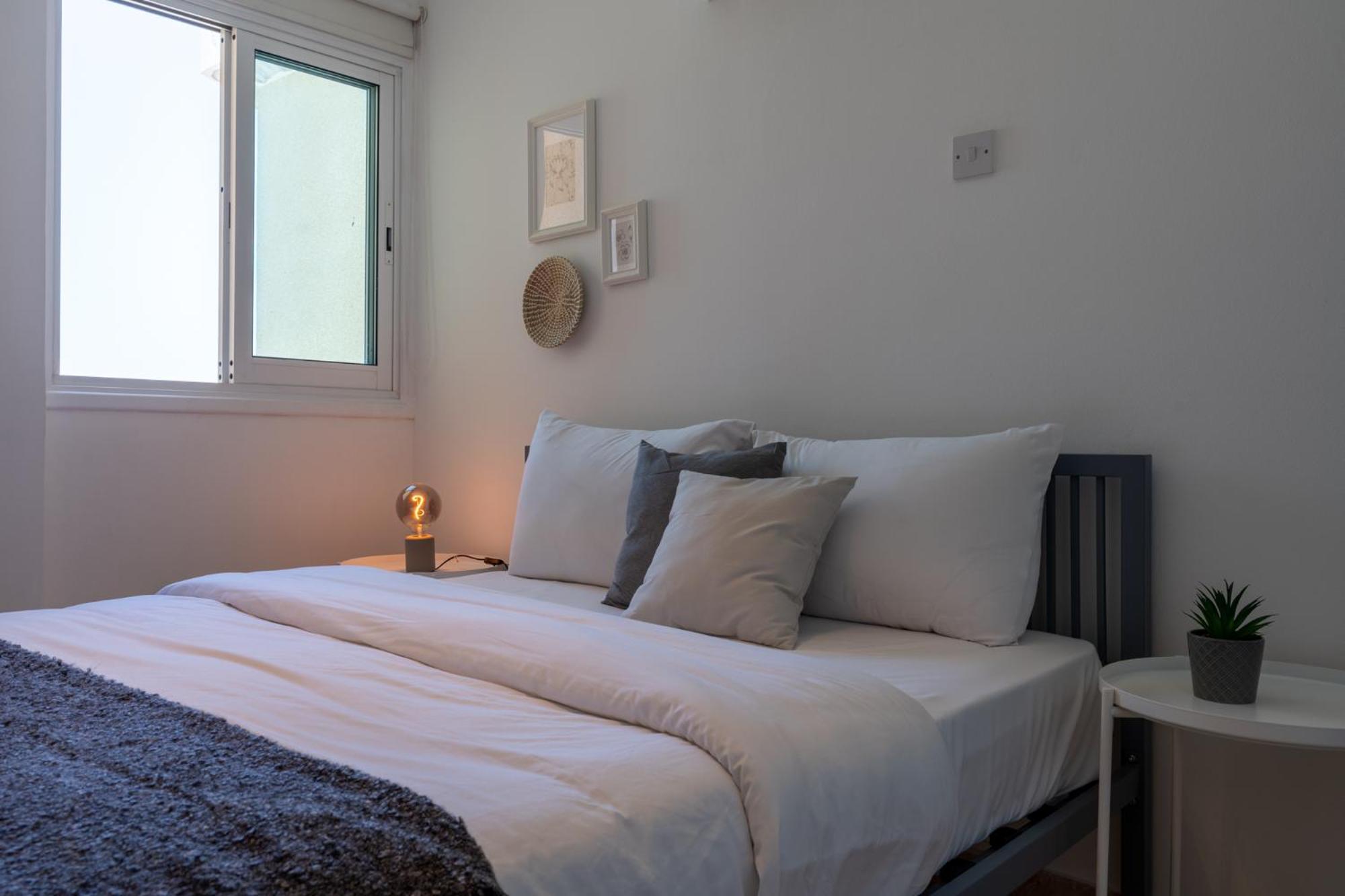Апартаменты Chloris 3- Bedroom W/pool In